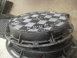 供应河南郑州雨水井盖雨水箅子生产厂家生产铸铁井盖复合材料井盖