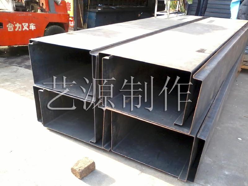 供应大型金属Q235钢板工作箱，工作柜制作，订做工具箱