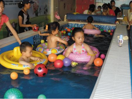 婴儿游泳馆儿童游泳馆游泳设备厂家批发