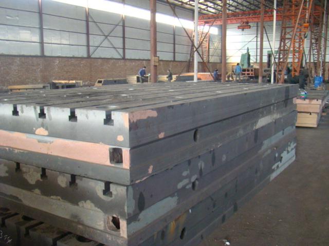 供应铸铁检验平板铆工平台到泊头专业生产厂家