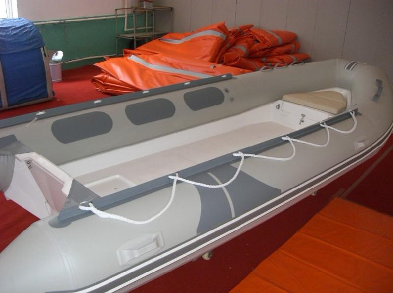 供应玻璃钢底壳充气救生艇RIB470A