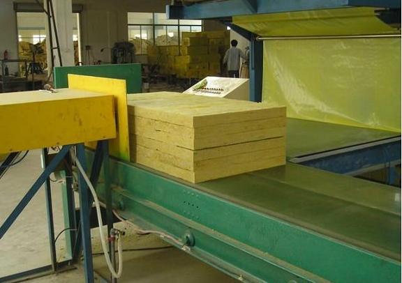 辽宁沈阳岩棉板、玻璃棉、聚氨脂、硅酸铝保温材料工程图片