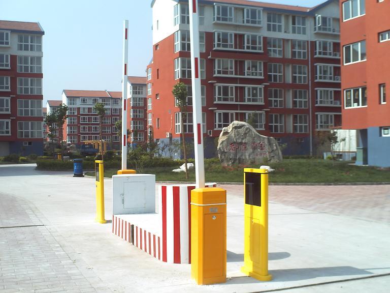 江门市停车场管理系统 江门恒和苑小区停车场系统案例