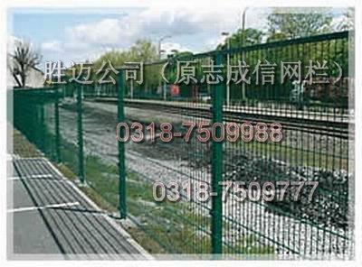 铁路防护栏栅河北胜迈供应专业铁路防护栏栅 隔离栅
