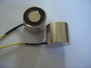 供应圆形吸盘式电磁铁H6012中山兰达电磁铁