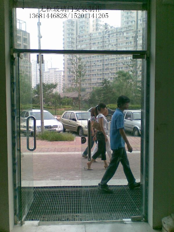 海淀区交通大学玻璃门安装厂家