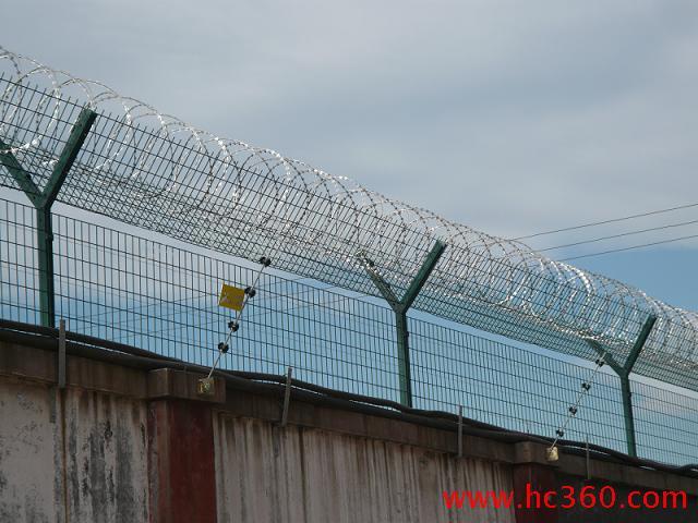 供应监狱钢网墙价钱监狱钢网墙安装