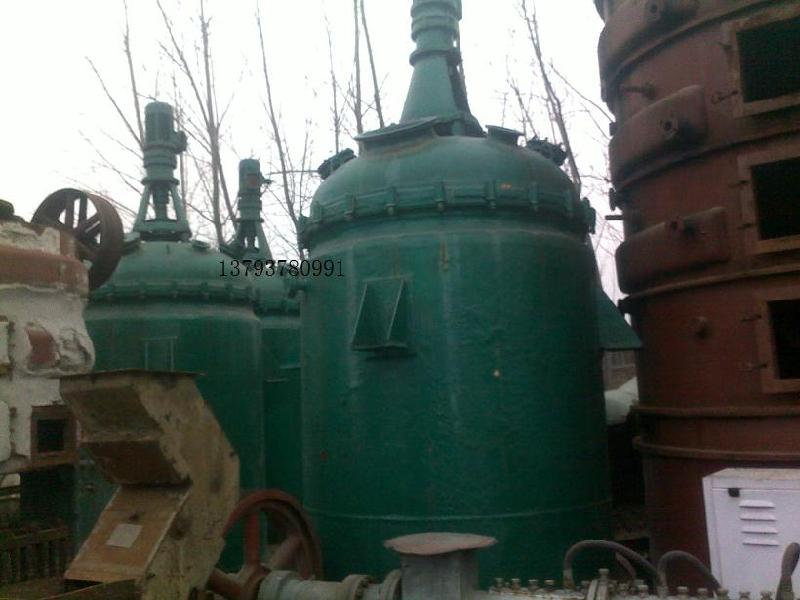 供应化工厂二手搪瓷反应锅图片