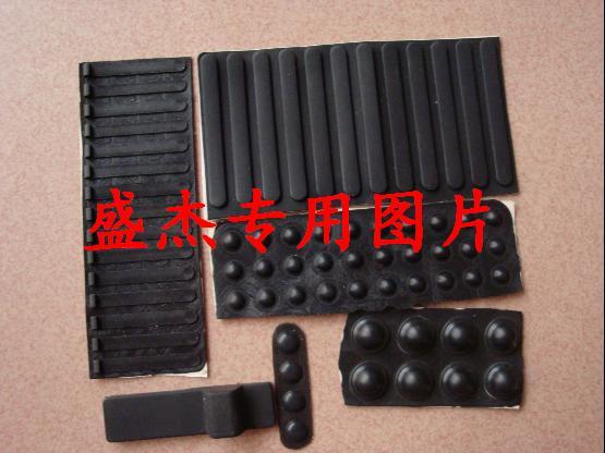 供应黑色橡胶垫黑色自粘橡胶垫黑色自粘防撞垫黑色橡胶防滑垫