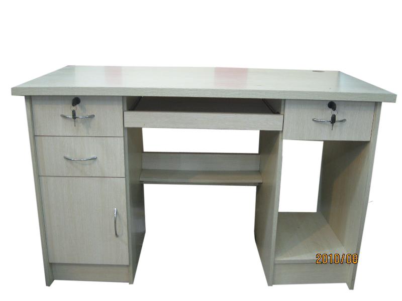 厂家销售洛阳办公桌，办公家具，电脑桌定做，洛阳屏风办公桌，保证质量