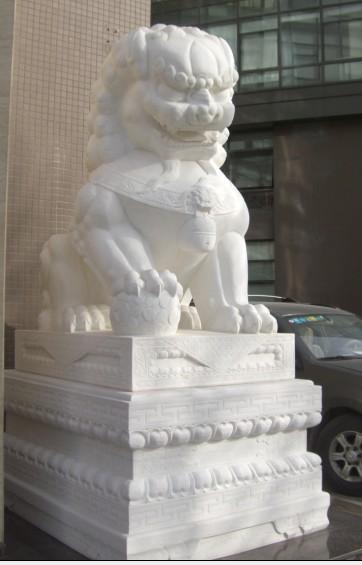 北京石麒麟销售石麒麟 石狮子 石大象 抱鼓门墩 墓碑狮子 北京石麒麟销售 北京石麒麟雕刻
