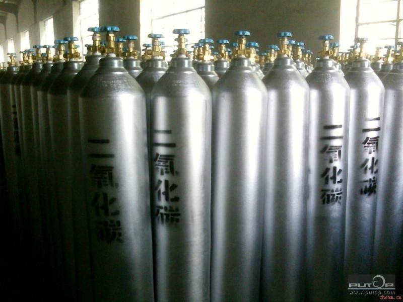 供应郑州二氧化碳钢瓶