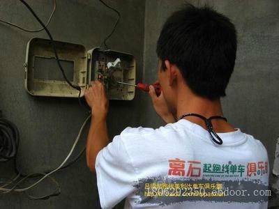 供应上海北蔡内外墙面粉刷修补水电安装