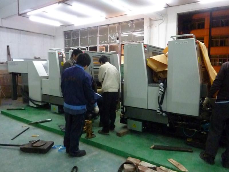 供应深圳南山搬家公司专业搬家搬厂设备吊装移位拆装空调衣柜图片