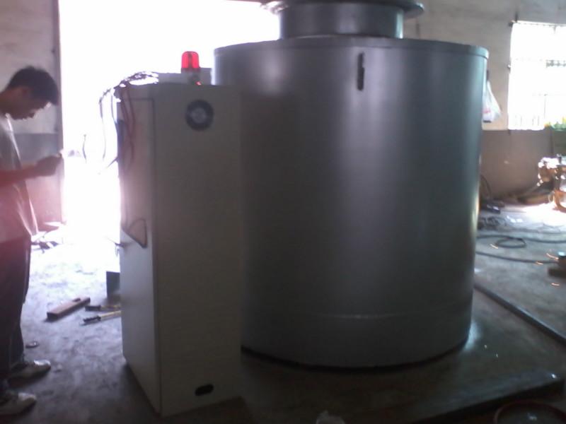 供应2吨井式线材退火炉、功率105KW、炉罐尺寸Φ800H2500