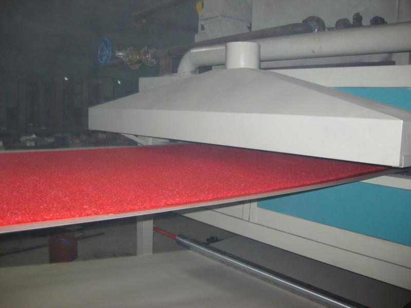 供应PVC双色喷丝地毯生产线