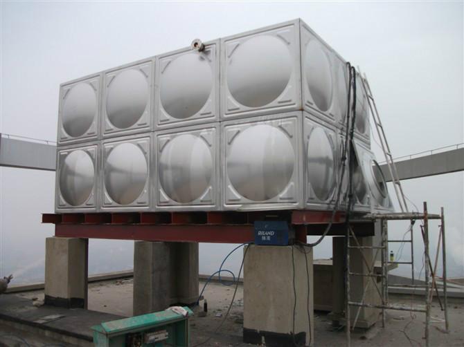 江阴市政供水系统不锈钢水箱设备批发