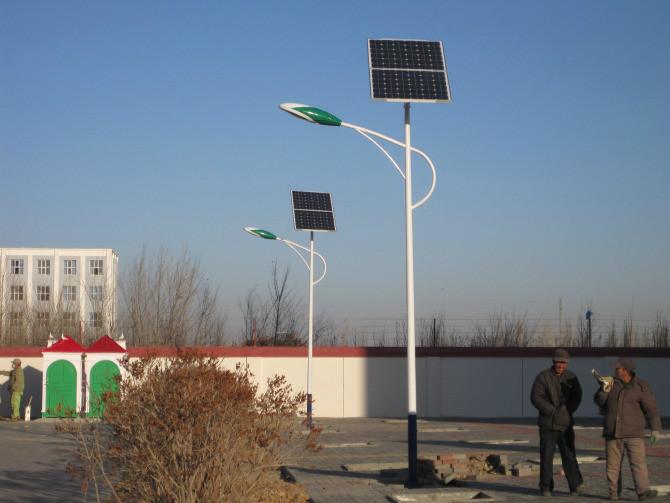 供应铜仁太阳能路灯6米高新农村建设用生产厂家