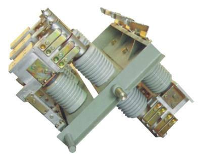 低价供应GN30-12D户内高压隔离开关旋转触刀式的新型隔离开关