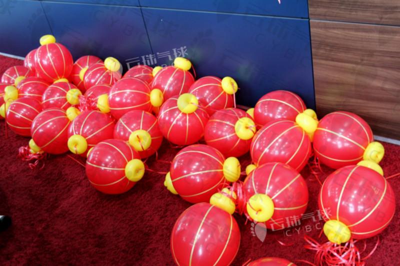 成都市气球财神/跨年气球装饰/新年气球厂家供应气球财神/跨年气球装饰/新年气球/成都气球装饰造型