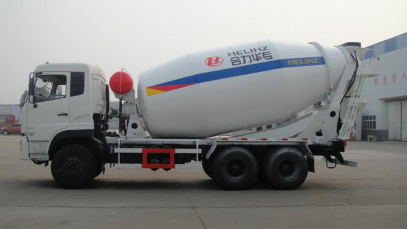 兴义市25小型米混凝土泵车图片 水泥搅拌车厂家电话