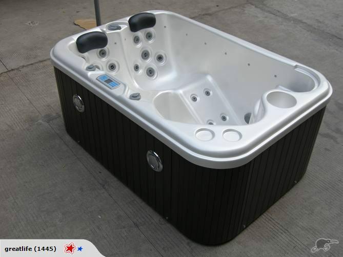 水疗按摩浴缸阜新桑拿设备供应水疗按摩浴缸