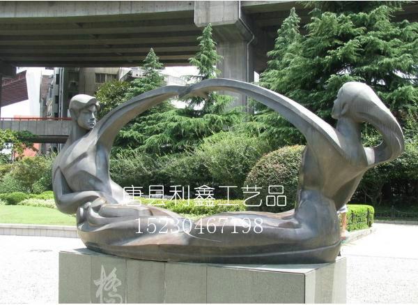 供应金属工艺品   抽象人物铜雕塑   抽象雕塑   上海雕塑公司