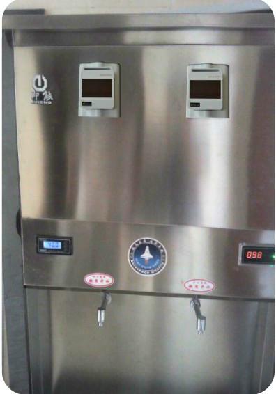 供应上海学校浴室水控机IC卡水控器ID卡水控机浴室刷卡机