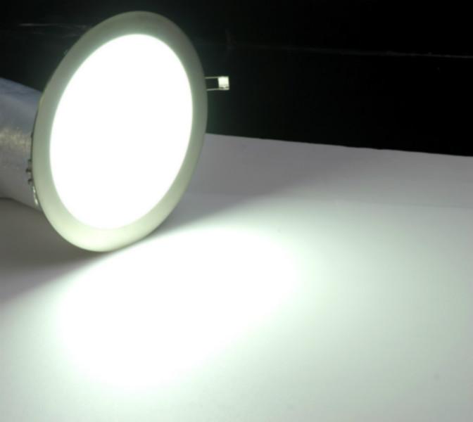 中山市江西LED圆形面板灯平板灯厂家厂家供应江西LED圆形面板灯平板灯厂家，LED圆形面板灯平板灯厂家
