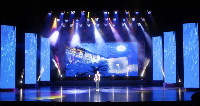 供应天津LED显示屏P4高清显示屏出租租赁天津舞台设备演出设备出租租