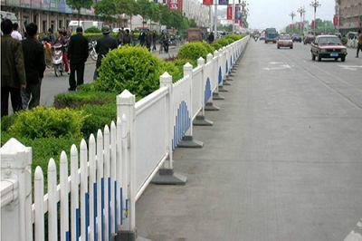 PVC道路护栏PVC公路护栏PVC交通批发