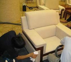 供应北京朝阳区沙发椅子清洗 呼家楼最专业的沙发椅子清洗公司图片