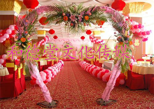 供应北京西式婚礼花门图片