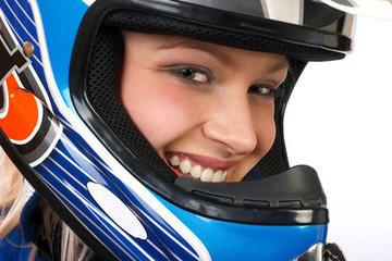 供应用于批量生产的黄岩摩托车头盔注塑模具