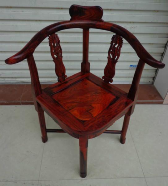 红酸枝小圈椅/圈椅/椅子/红木家具/古典家具/实木家具