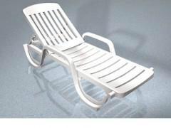 供应塑料沙滩椅