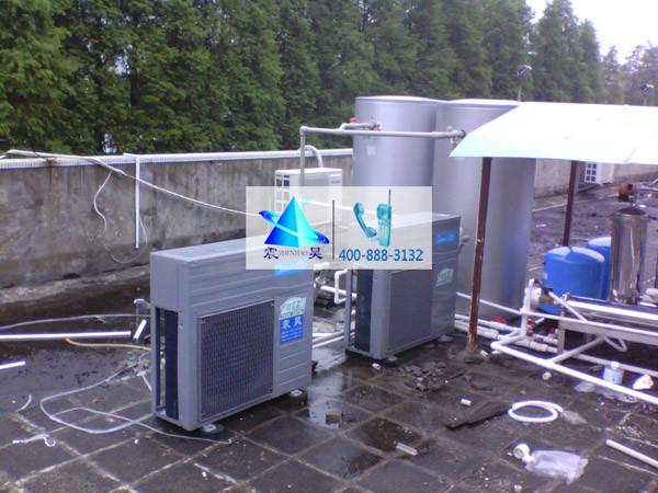 供应美的恒温泳池空气能热水系统，广东恒温游池中央热水安装公司