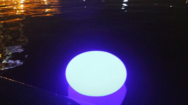 供应 遥控变色LED发光球 滚塑 创意花盆 时尚花盆 花盆
