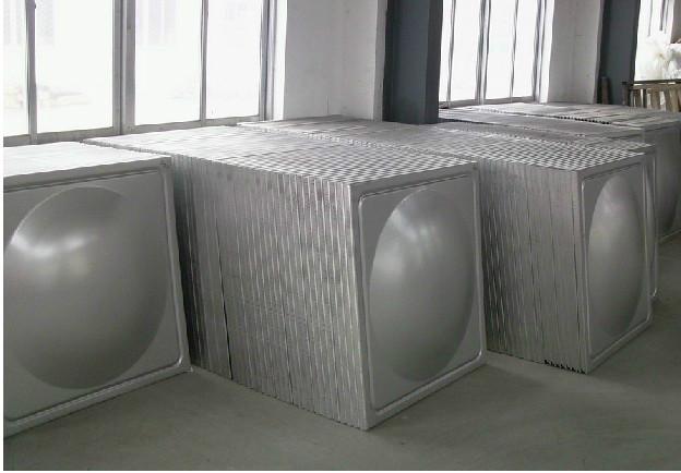 供应广西拼装水箱不锈钢模压板哪种最好，拼装水箱不锈钢模压板哪家最便宜