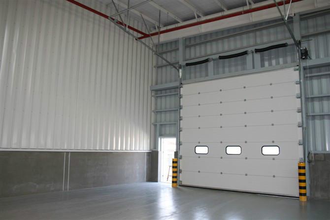 四川工业提升门滑升门安装多少钱批发
