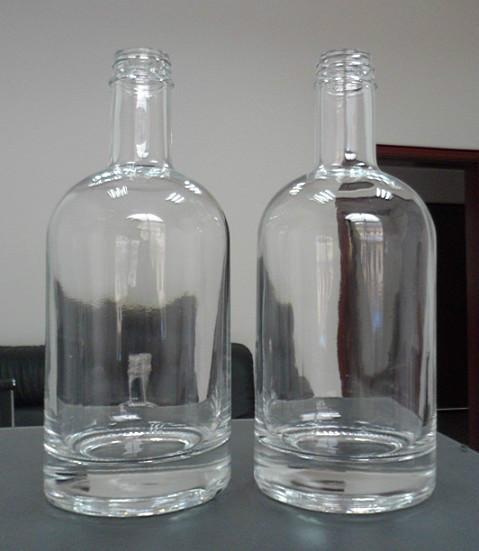晶白料玻璃酒瓶厂家批发，多少钱玻璃酒瓶价格，专业生产酒瓶厂家