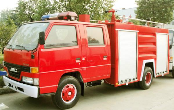 供应4吨多利卡消防车4吨消防车多利卡消防车