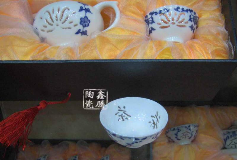 供应青花茶具-玲珑陶瓷茶具图片