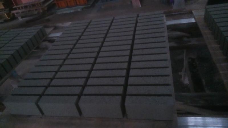 供应水泥标准砖，水泥砖厂家，水泥砖价格，水泥砖供应