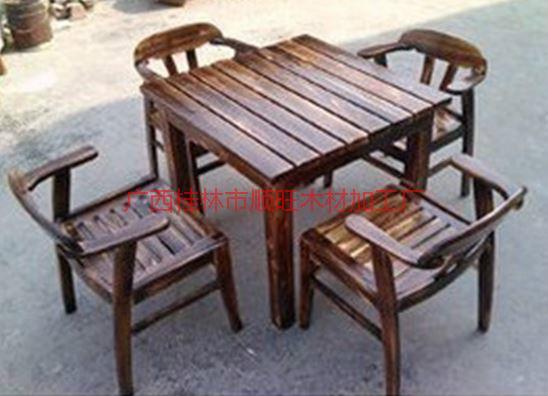 供应休闲碳化木桌椅,休闲碳化木桌椅厂家,广西订做休闲碳化木桌椅