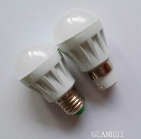 供应LED球泡灯价格多少,深圳LED球泡灯价格多少,LED塑胶球泡灯供货商