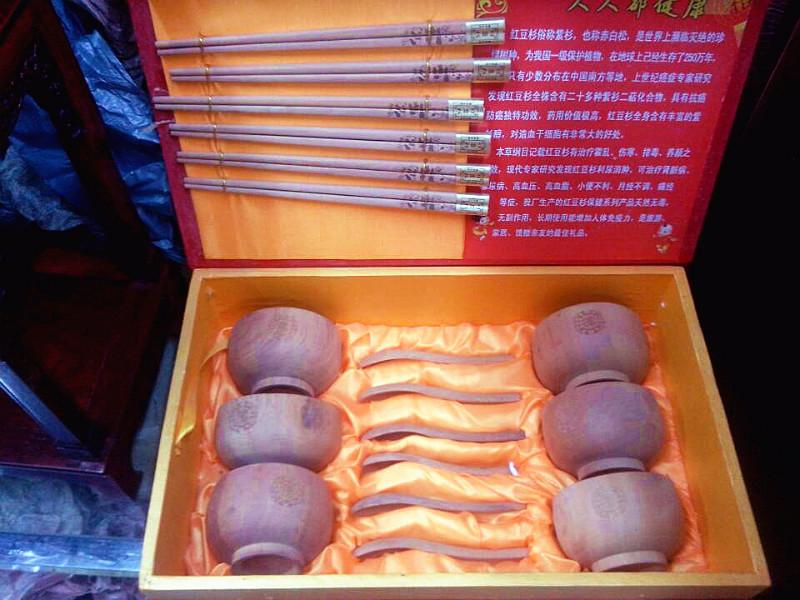 供应原生态工艺品红豆杉筷子图片