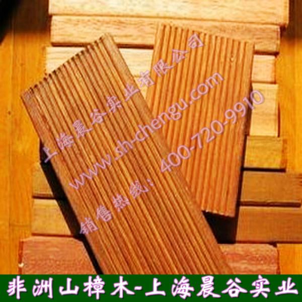 非洲山樟木板材批发