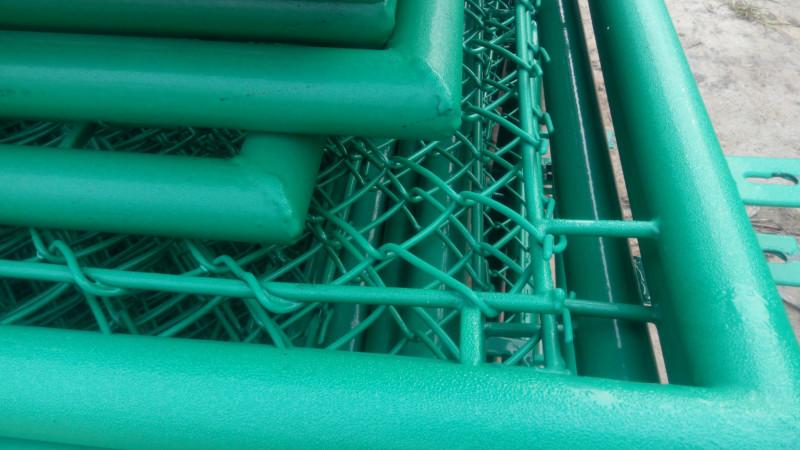 供应体育场护栏 球场围栏网 安全防护网