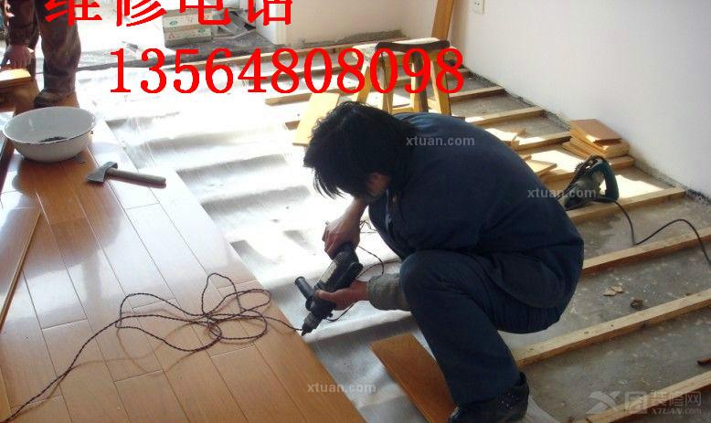 供应用于地板维修的上海木地板维修翻新，专业地板维修图片